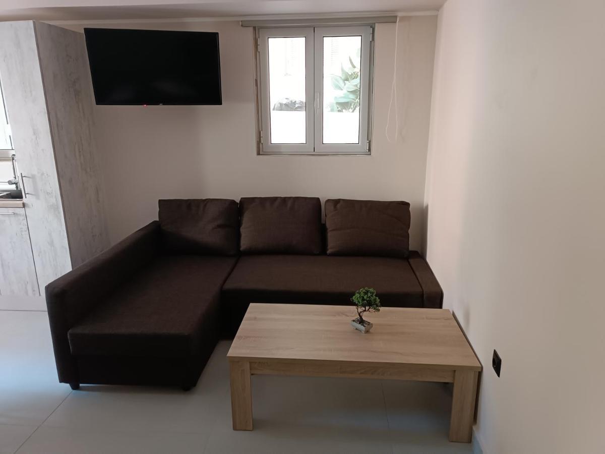 Newly Renovated Apartment Next To The Port Corfu  المظهر الخارجي الصورة