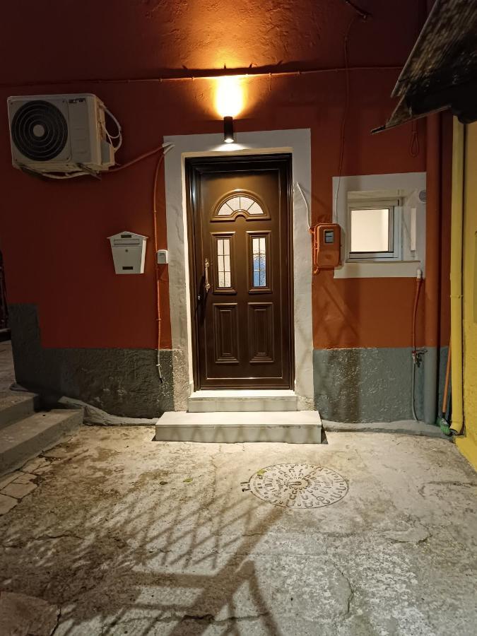 Newly Renovated Apartment Next To The Port Corfu  المظهر الخارجي الصورة